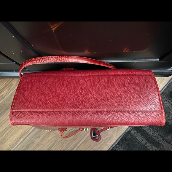 ❤️SOLD❤️Vintage Brighton Red Croc Embossed Handbag - Picture 7 of 12